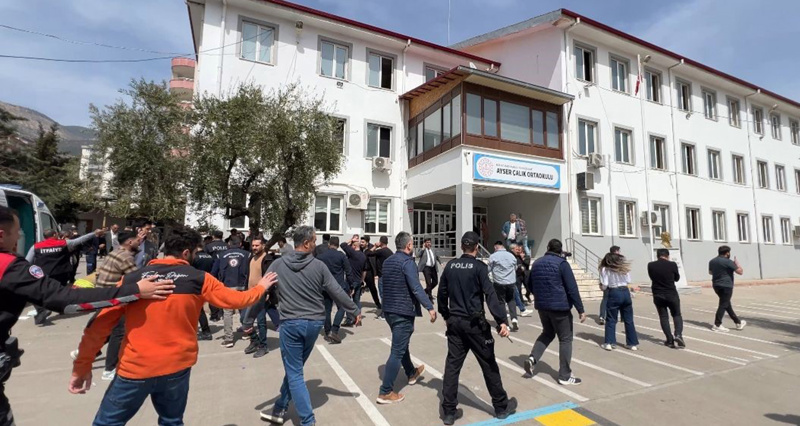 Çocuklarımız Hakkında Konuşmalıyız: Kahramanmaraş Okul Saldırısı