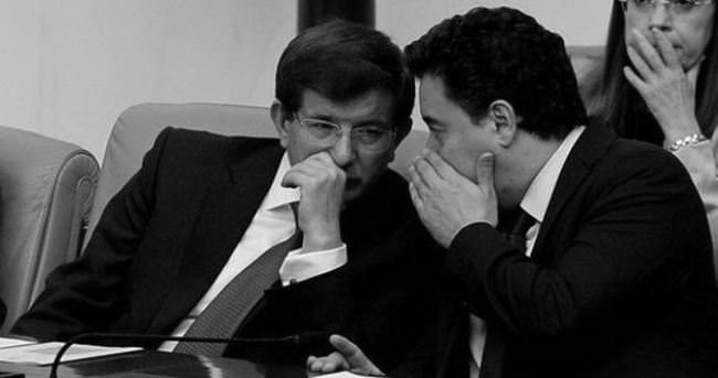 Ahmet Davutoğlu ve Ali Babacan Figürleri Üzerine Notlar