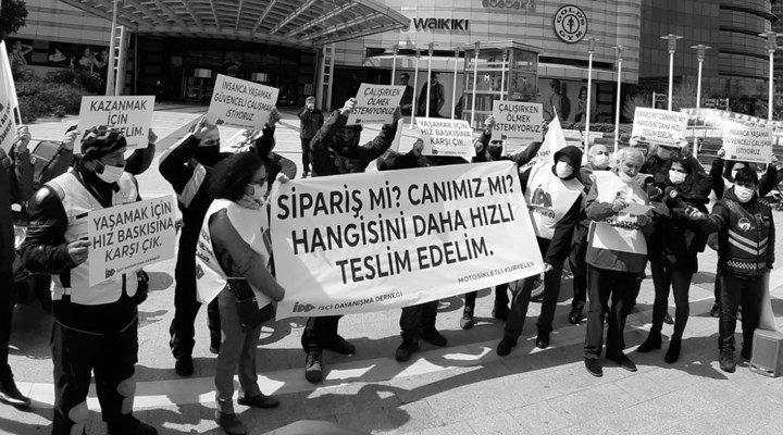 Platform Kapitalizminin Tekerlerine Çomak Sokan Kuryeler ve Esnaf Kurye İdeolojisinin Alaşağı Edilişi