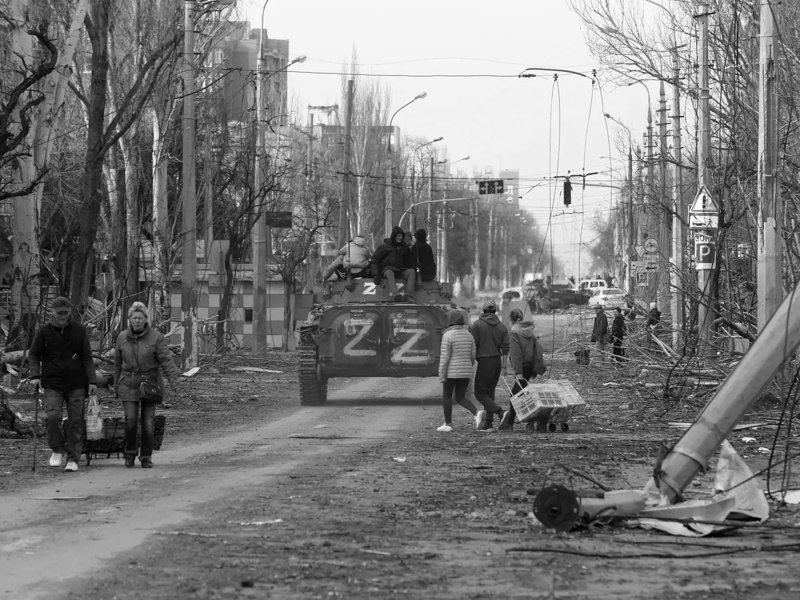 Savaş, Demokrasi ve Sol Siyaset