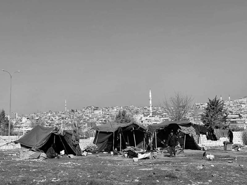 Depremin Ardından: Toplumsal Eşitsizlik Halleri ve Çingene Karşıtlığı