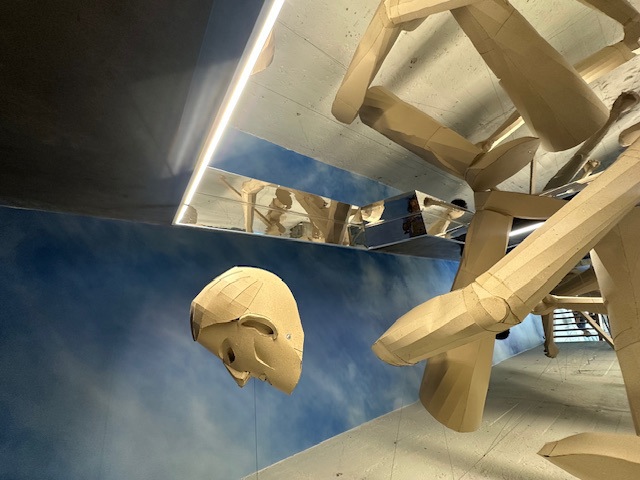 Ufkumuzdaki Hayaletler