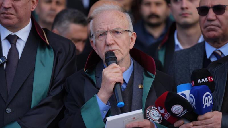 İstanbul Barosu Yönetiminin Görevden Alınması