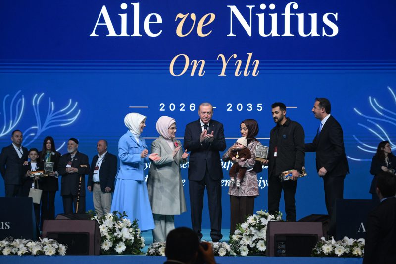 Kimlik Siyaseti Dedikleri